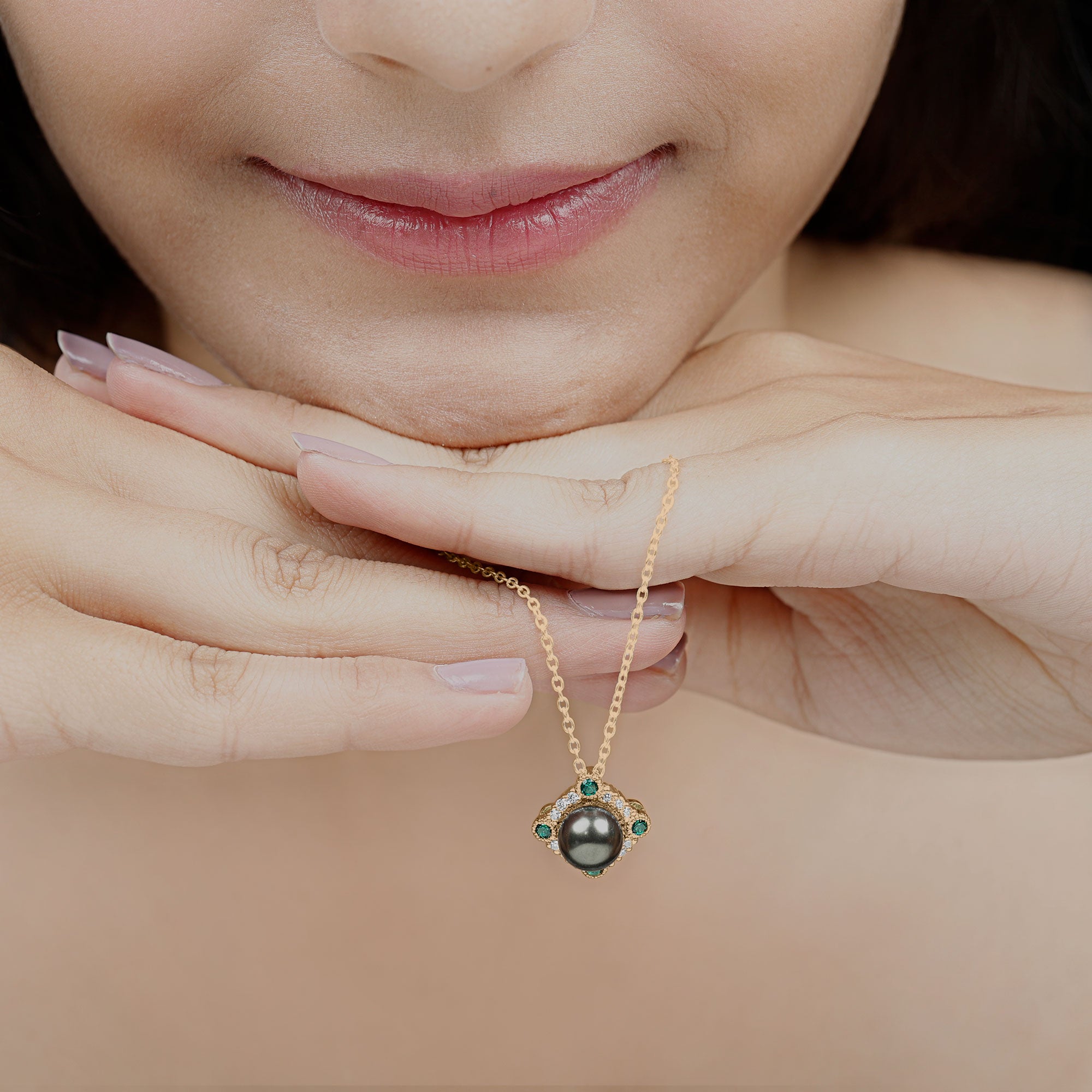 Arisha Jewels-Vintage Inspired Tahitian Pearl Pendant with Emerald
